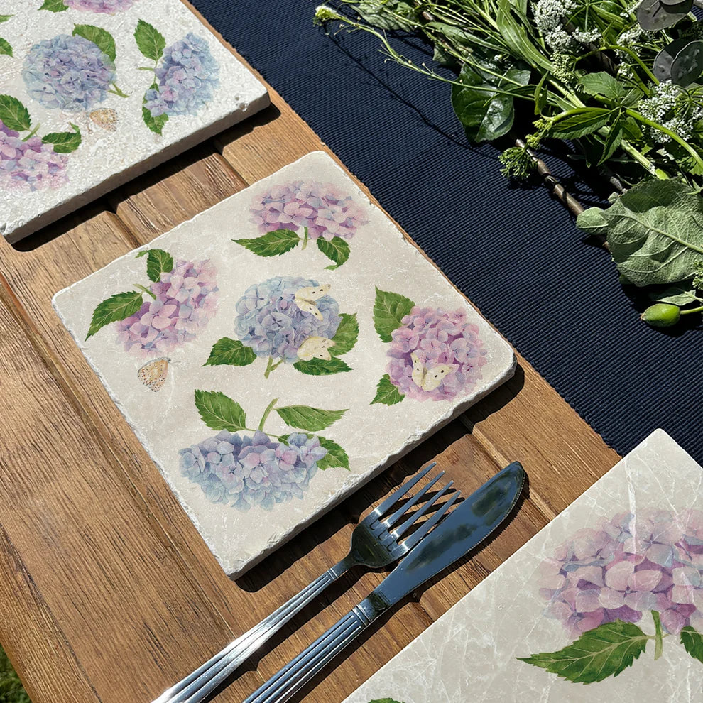 Hydrangea_Medium_Lifestyle_2.webp