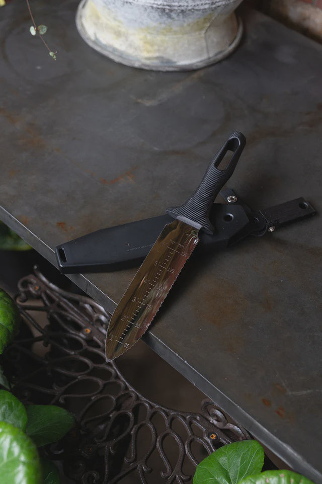Nisaku Stainless Steel Yamagatana Rubber Hori Hori