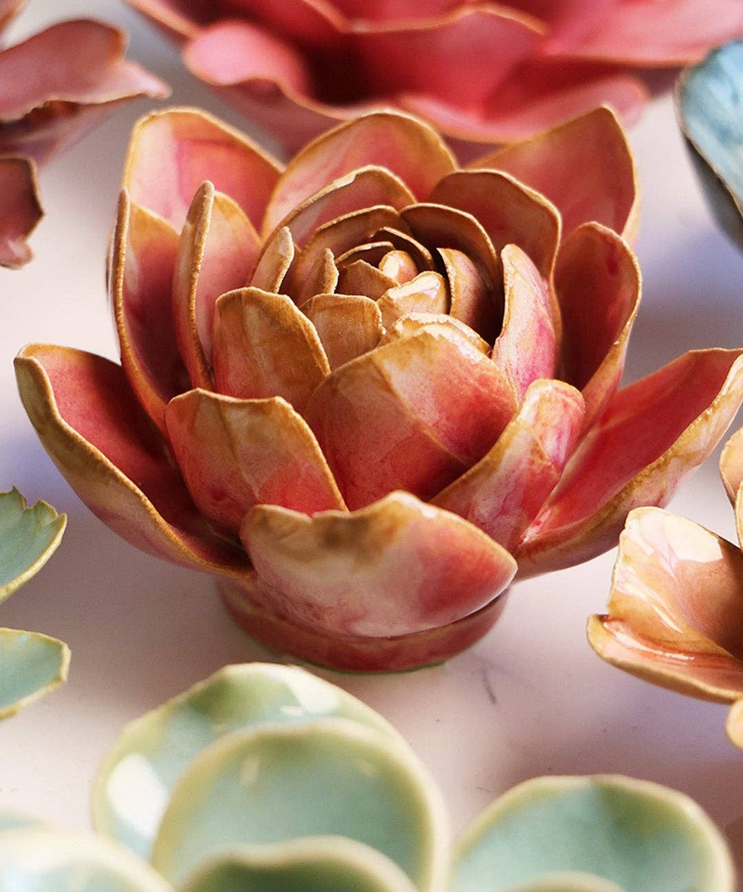 france-rose-quartz-pink-narcissus-ceramic-flower-3.jpg